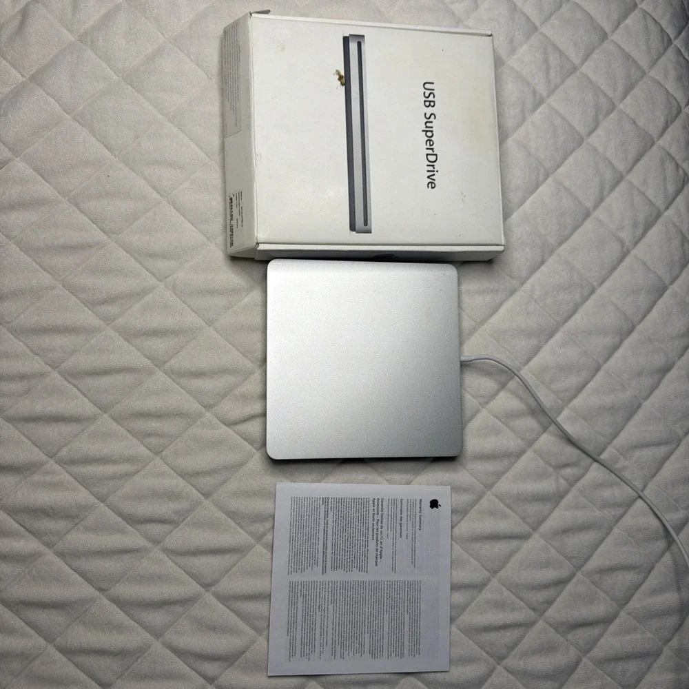 Apple USB SuperDrive A1379 MD564LL/A External CD DVD Drive for Mac - Sealed New